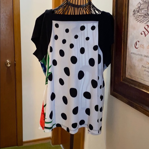 Super Springy Tunic - Picture 4 of 5